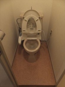 LIXIL　リフォレＩ型でスッキリトイレに